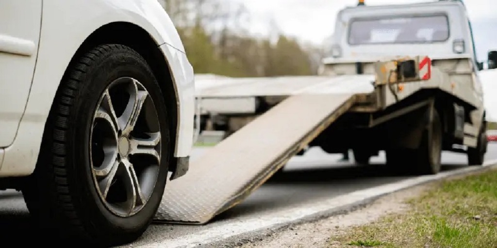 Can roadside assistance tow my car